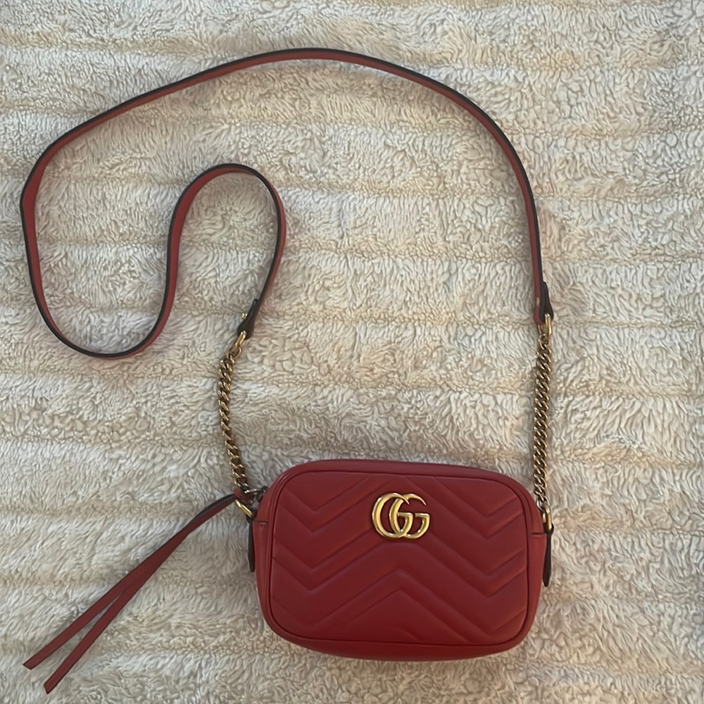 Gucci gg marmont 2.0 matelasse in red
